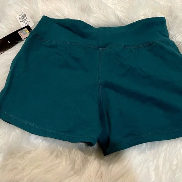 Womens • Philadelphia Eagles Shorts - Picture 4 of 4